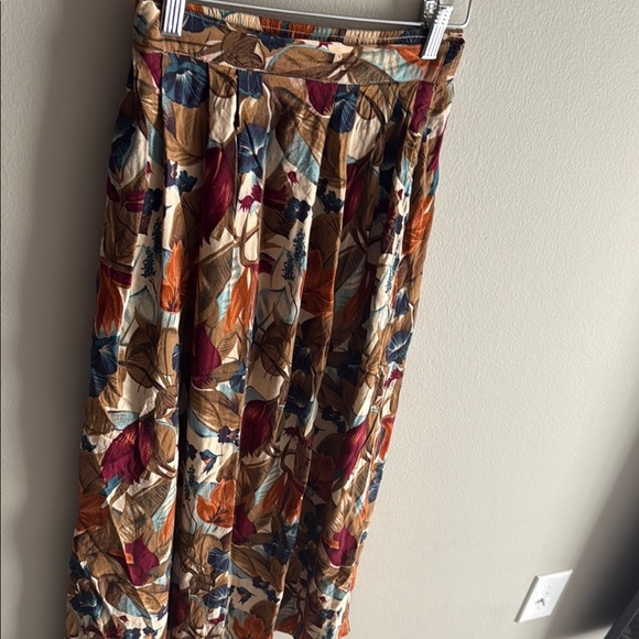 Sag Harbor Red and Orange Maxi A-Line Skirt - Picture 1 of 2